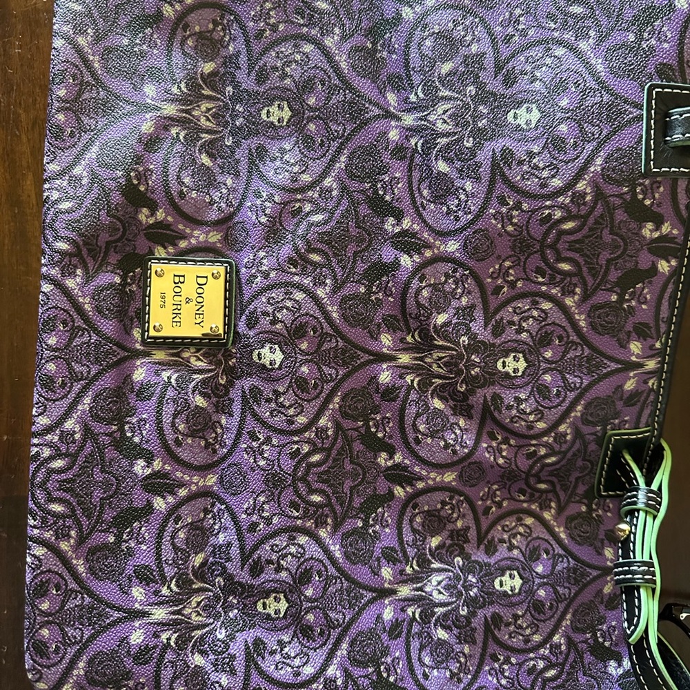 Like new Dooney & Bourke Purple Patterned Tote- used twice